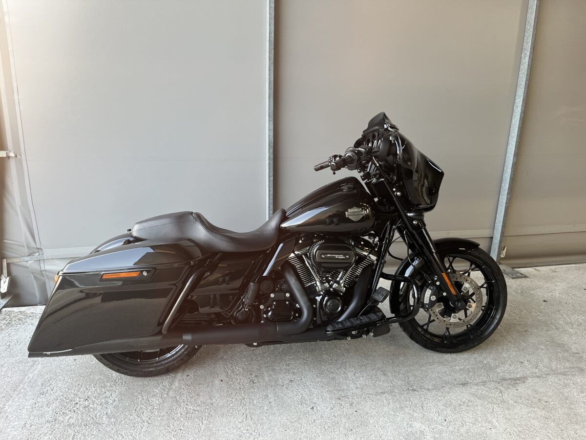 HARLEY DAVIDSON STREET GLIDE SPECIAL 01/2024 - 8300KM