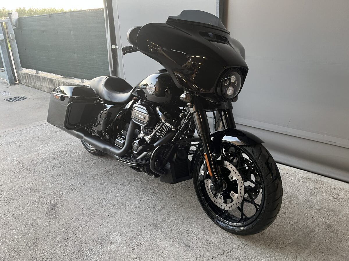 HARLEY DAVIDSON STREET GLIDE SPECIAL 01/2024 - 8300KM - immagine 4