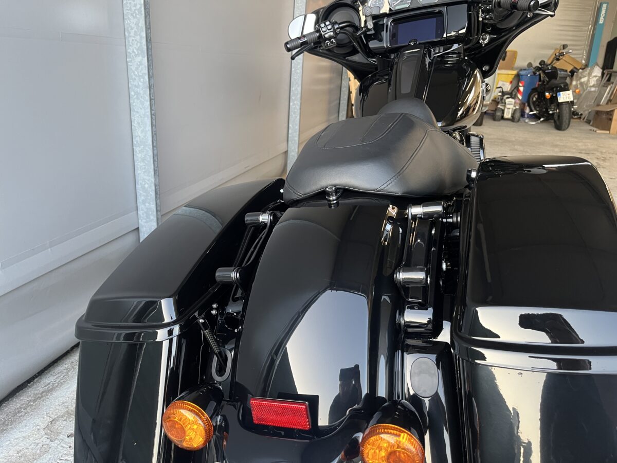 HARLEY DAVIDSON STREET GLIDE SPECIAL 01/2024 - 8300KM - immagine 10