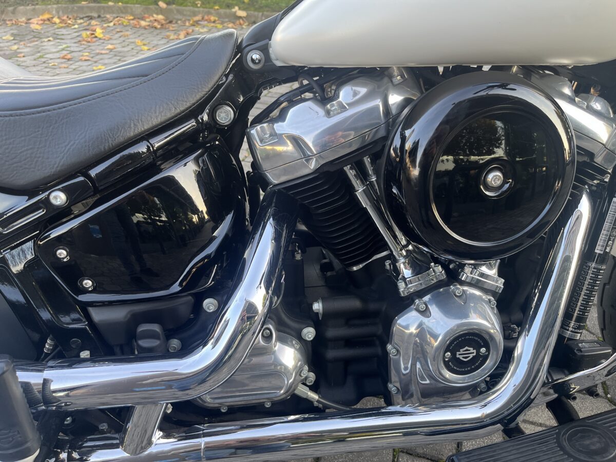 SOFTAIL SLIM 107 9350KM 01/2018 - immagine 15