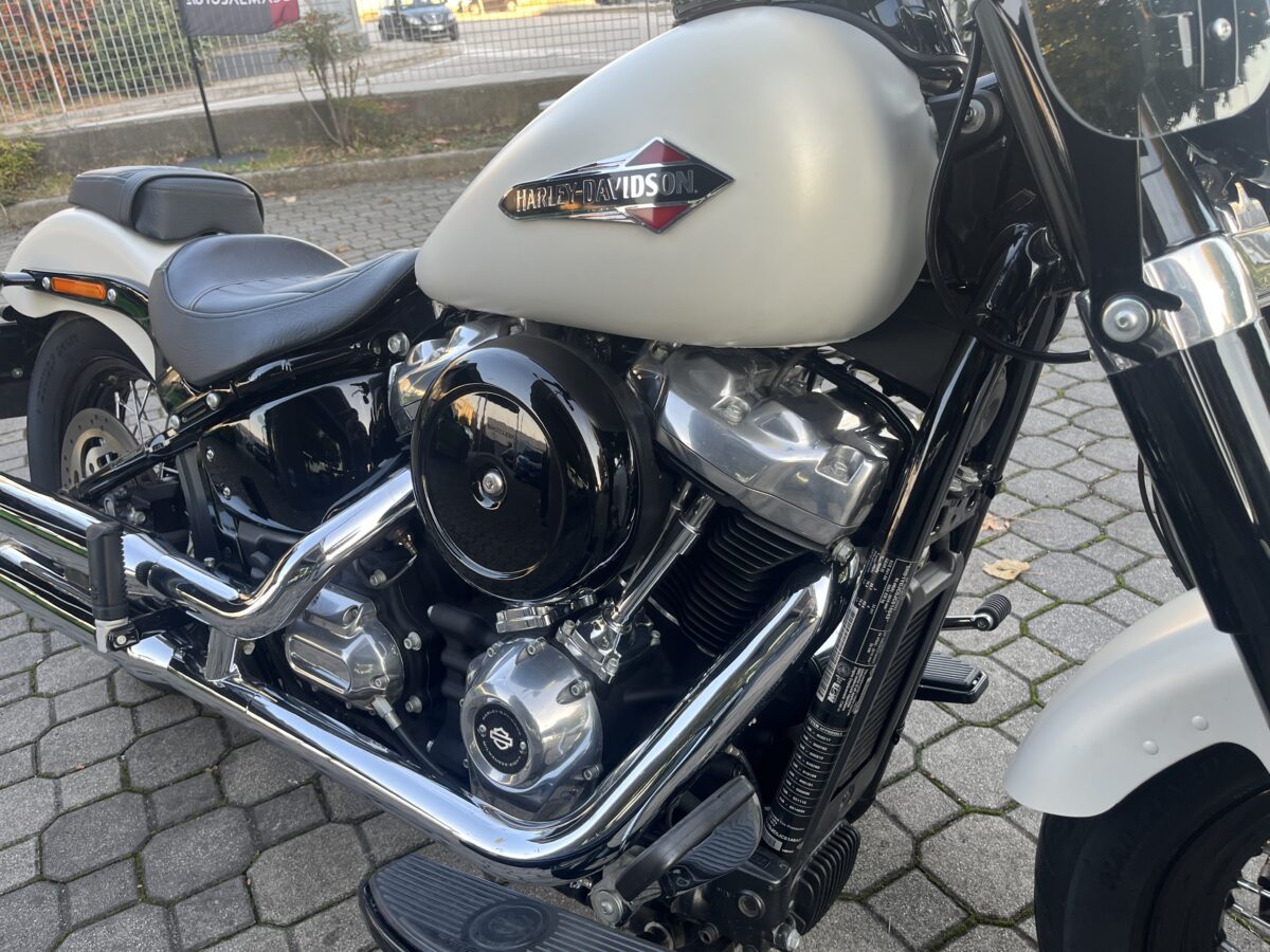 SOFTAIL SLIM 107 9350KM 01/2018 - immagine 16